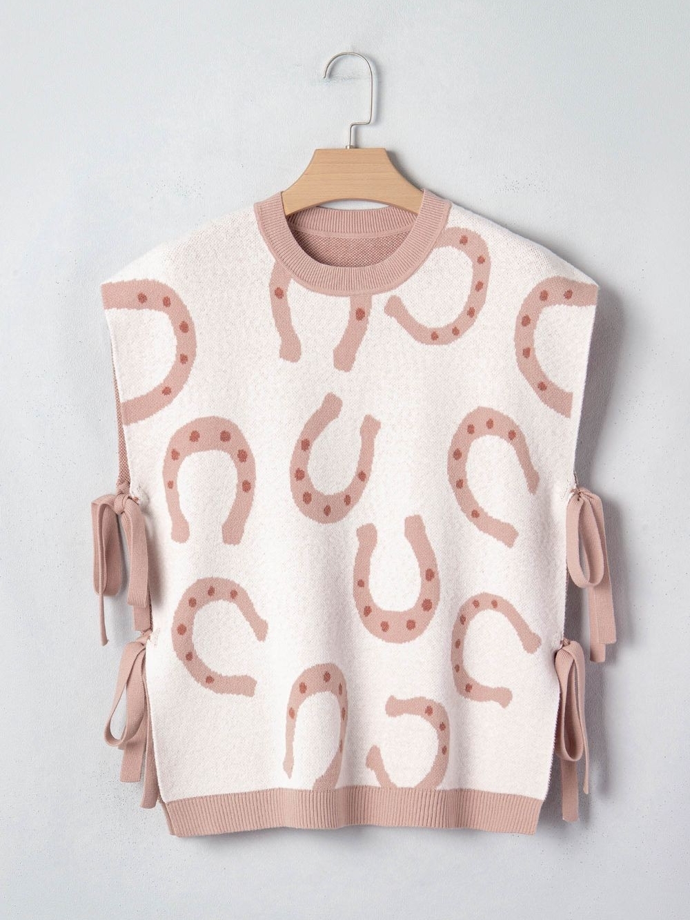 Sleeveless Horseshoe Knit Sweater Vest in Blush